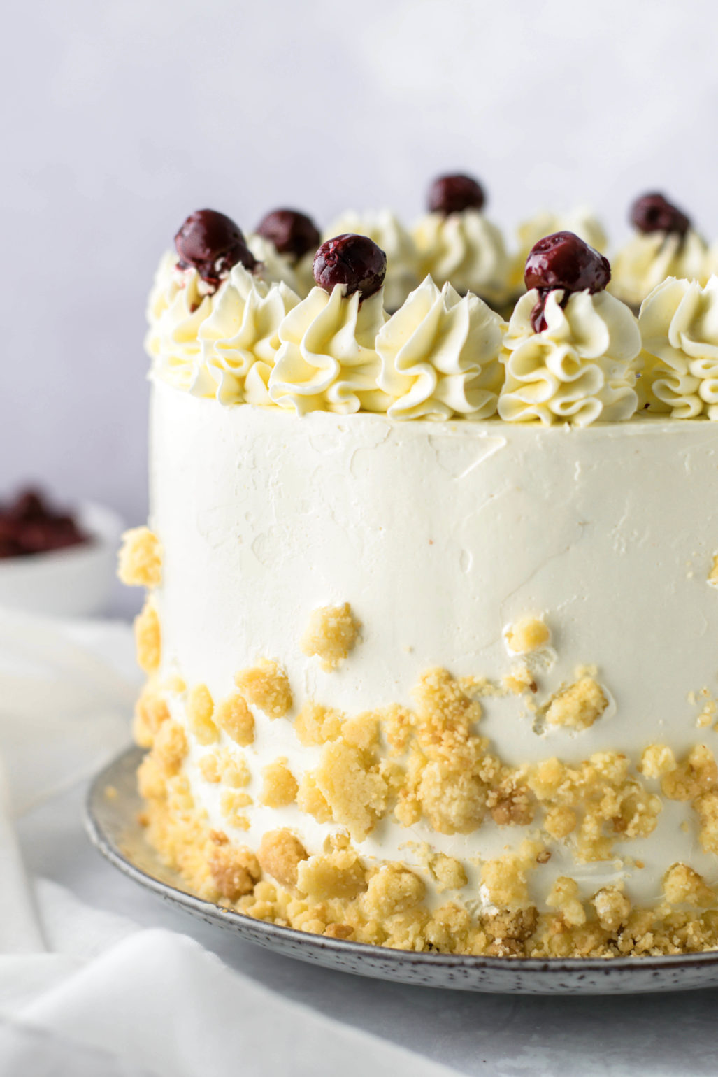 Kirsch Streusel Kuchen als Geburtstagstorte mit Pudding Füllung